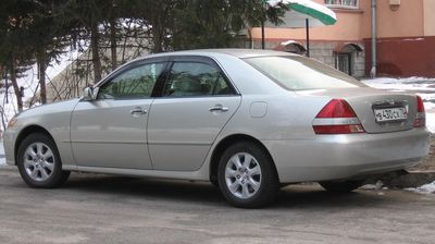 Автостекла Toyota Mark II X110 c установкой в Москве